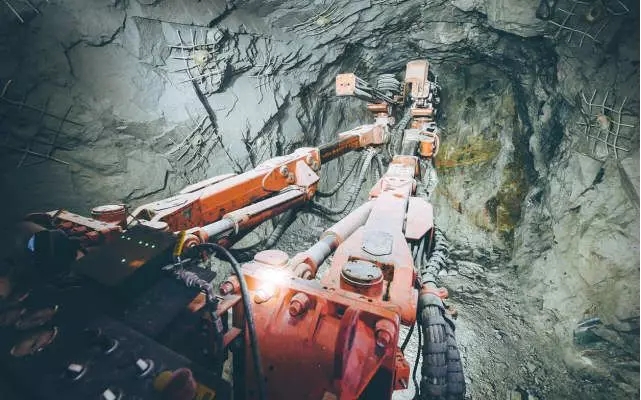 contract mining underground gold mine HOT Mining Tech
